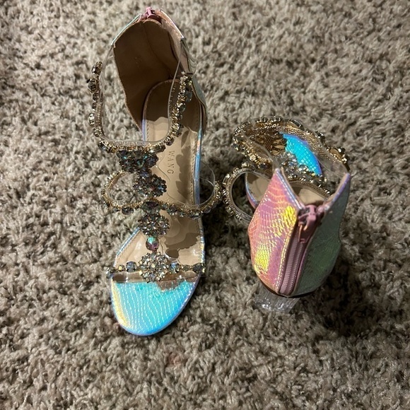 Azalea Wang Keeping It Real Chunky Heels Sandal Mermaid - Picture 7 of 8